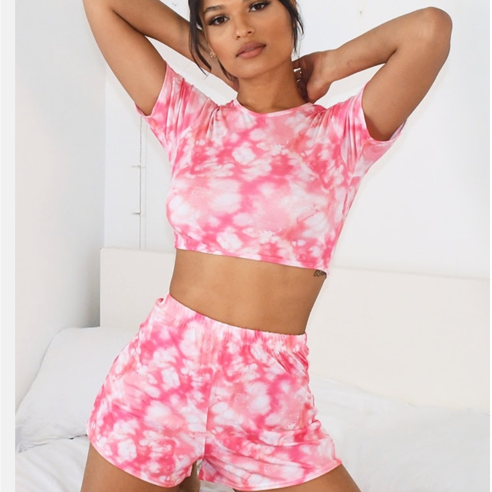 Pink set